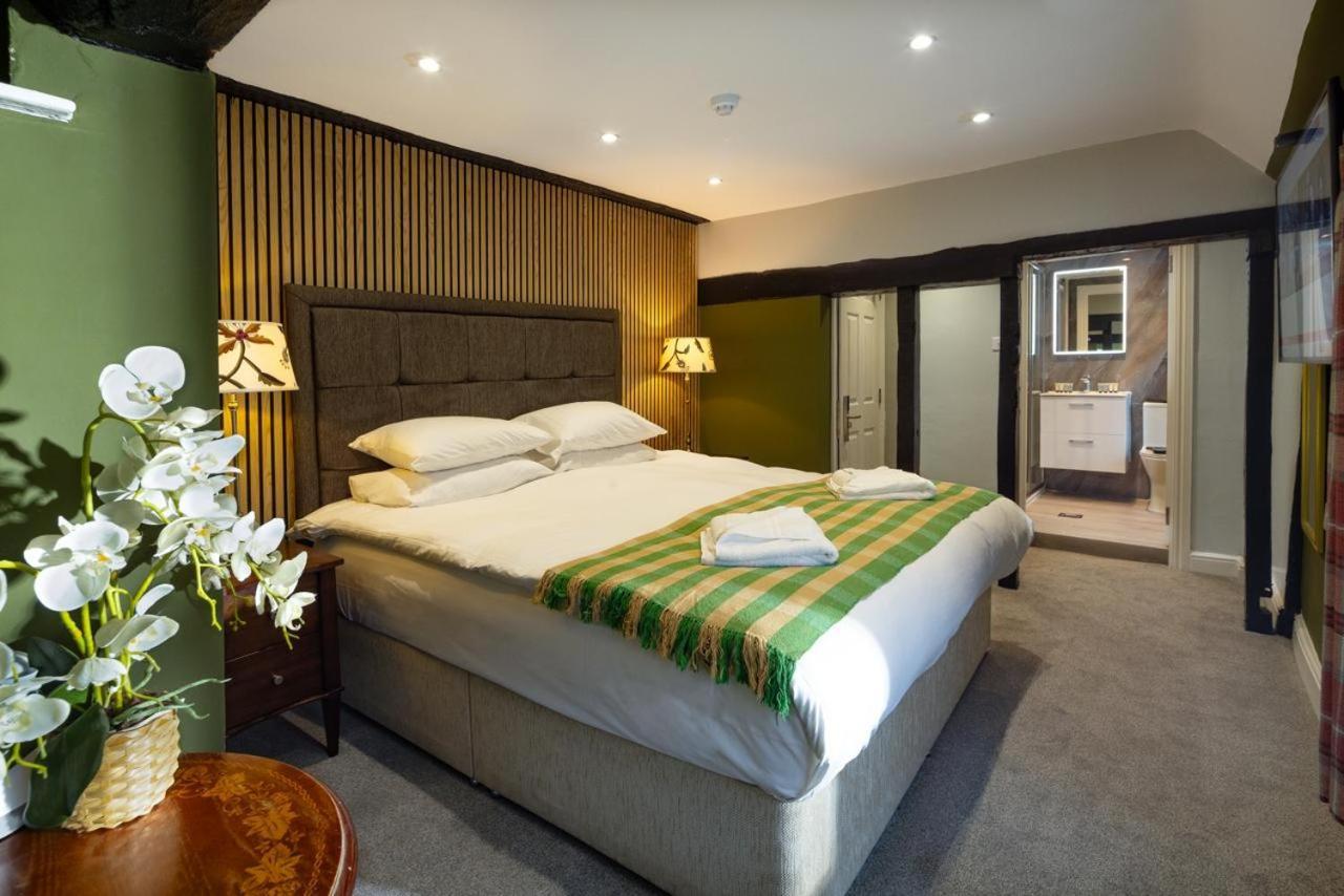 Whyte Harte Hotel Redhill  Extérieur photo