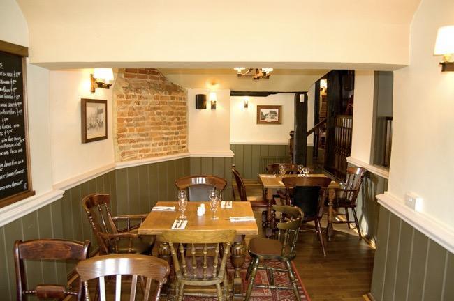 Whyte Harte Hotel Redhill  Extérieur photo